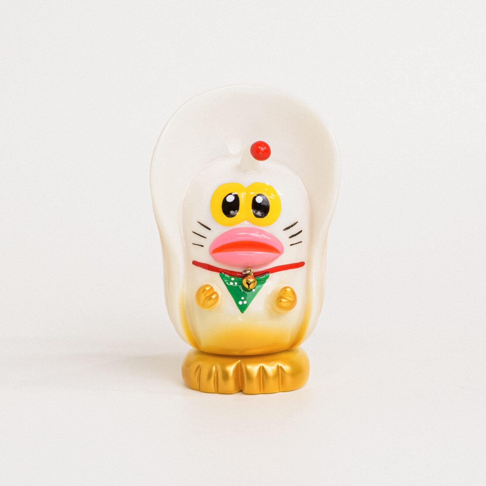 SOFVIは世界を救う⁉︎ 世界のソフビアーティストが集う「HELLO IN THE